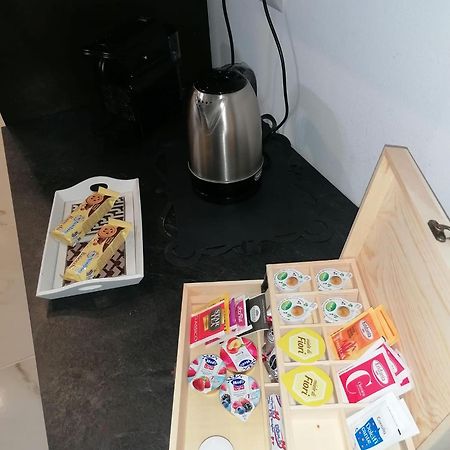 Fiumicino Aeroporto Casa Vacanze Orchidea Kültér fotó